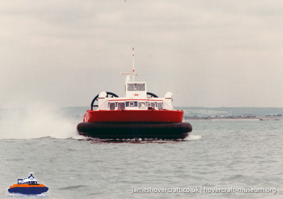 AP1-88 hovercraft at Ryde hoverport -  (credit: The <a href='http://www.hovercraft-museum.org/' target='_blank'>Hovercraft Museum Trust</a>).
